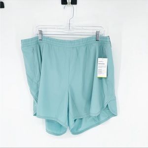 Old Navy Active Stretch Quick Dry Breathable Shorts Size XL